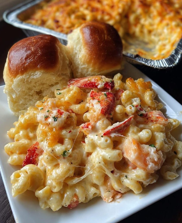 Najlepszy makaron z serem i homarami i krewetkami